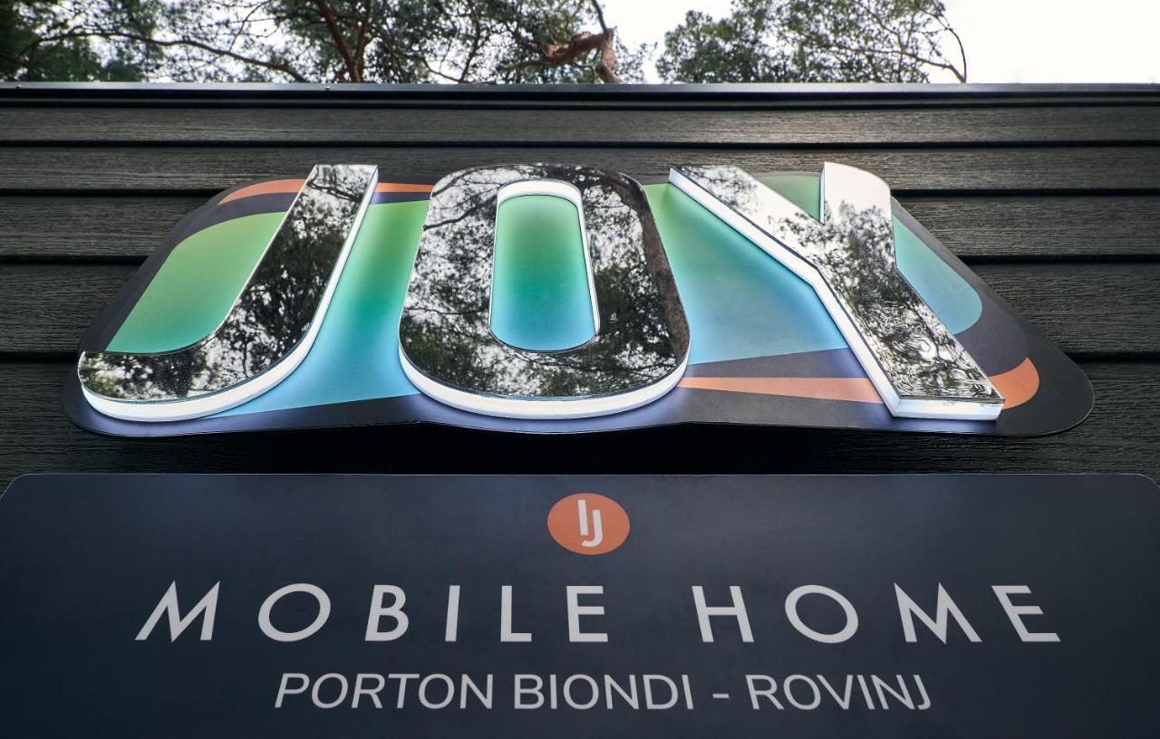 Mobile Home Joy Porton Biondi Rovinj Exterior photo